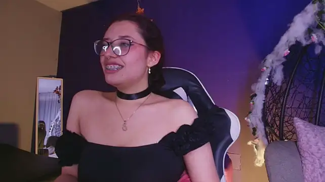 Sky_Nx's Live XXX Chat