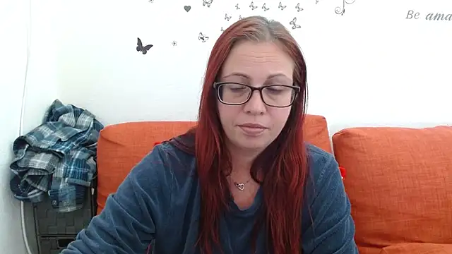 Chat XXX ao vivo de LadyHellene