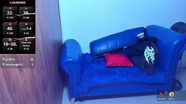 Онлайн чат XXX Mikesub_