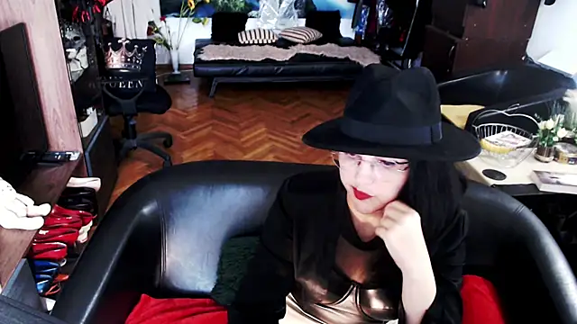 Imperatriza's Live XXX Chat