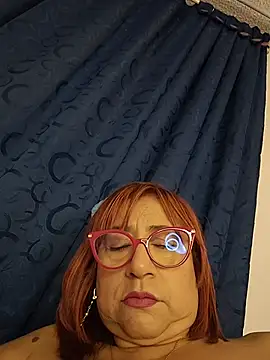EmmilyChevalier70 Live XXX-Chat