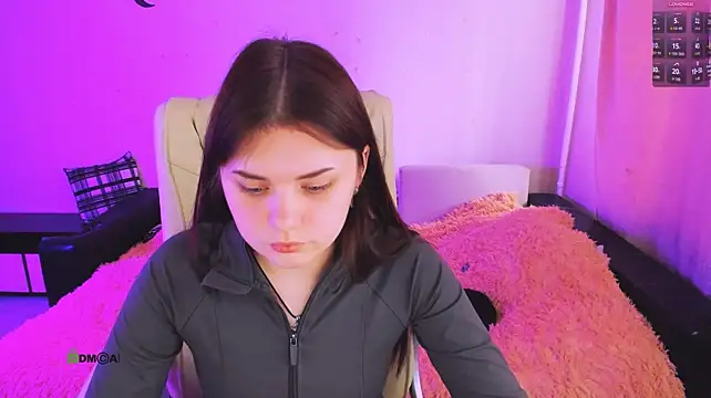 your_megan Adlı Modelin Canlı XXX Sohbeti