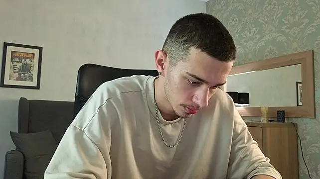 Chat XXX ao vivo de KaydenDrew