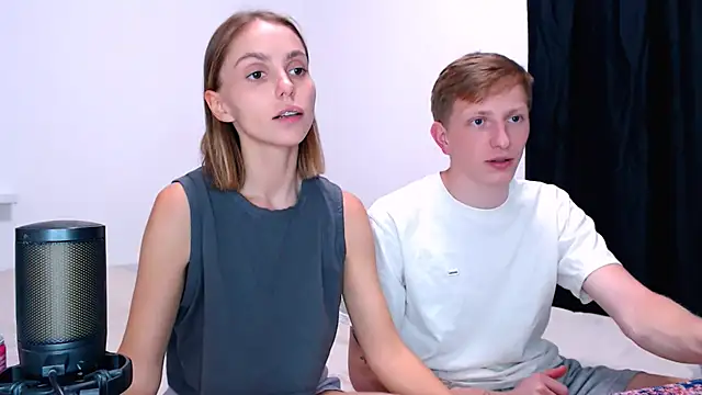 juliaanddima XXX чат на живо