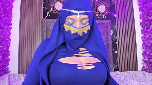 malak_elite Adlı Modelin Canlı XXX Sohbeti