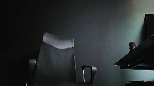 FelixStarkk – Naživo XXX chat