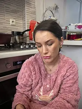 Czat XXX na żywo – HotXMom_