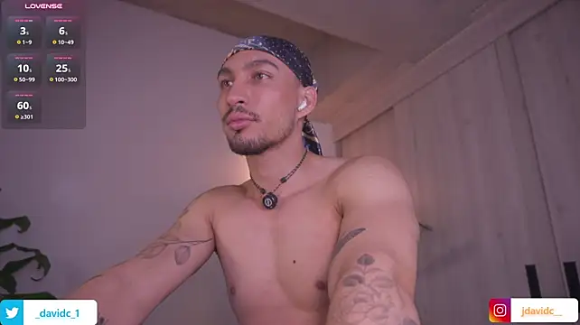 DavidC_ live XXX chat