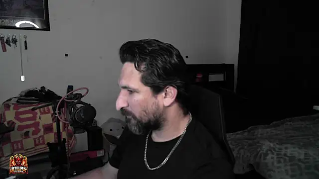 DevilPup75_ Live XXX Chat