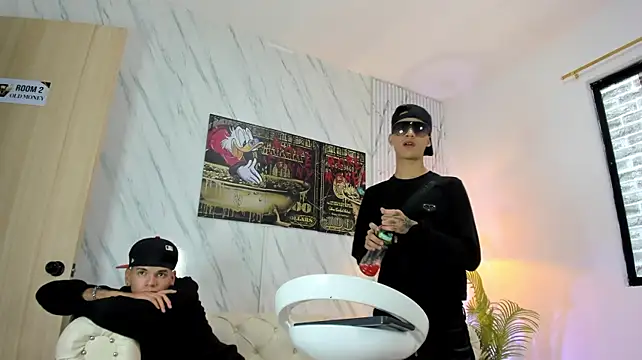 Chat XXX ao vivo de COOL_BOYS2