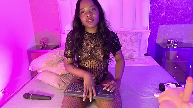 Chat +18 de AmyRider_ ao vivo