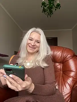 Moonflower_lily Chat XXX in diretta