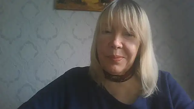 OlgaShine's Live XXX Chat