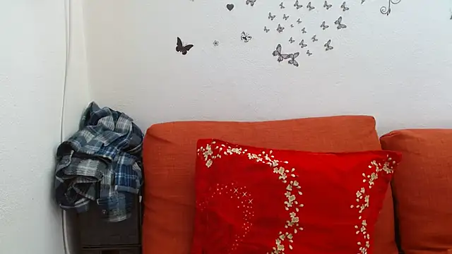 Chat +18 de LadyHellene ao vivo