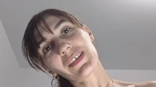 Naughtylov3 Chat XXX in diretta