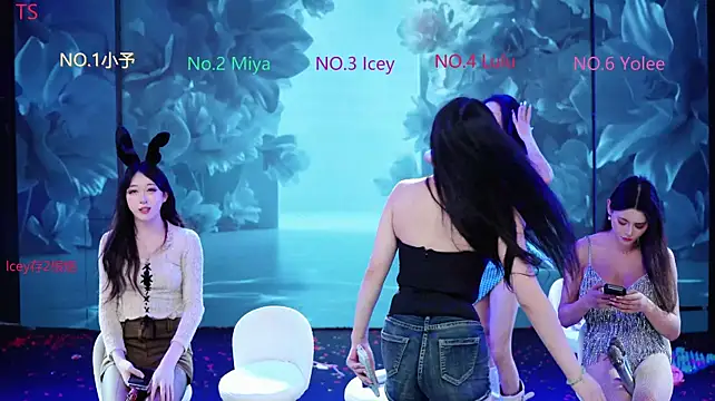 SixGoddess 即時 XXX 聊天