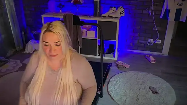 Онлайн чат XXX Monageil