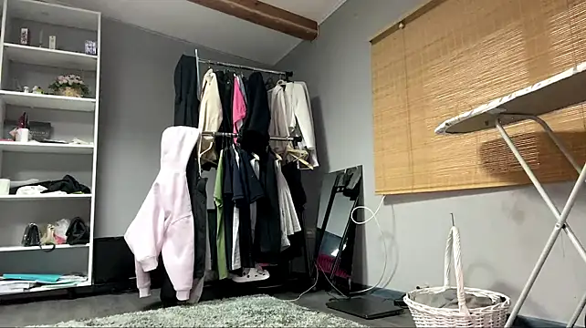 XXX chat uživo modela simmisweet