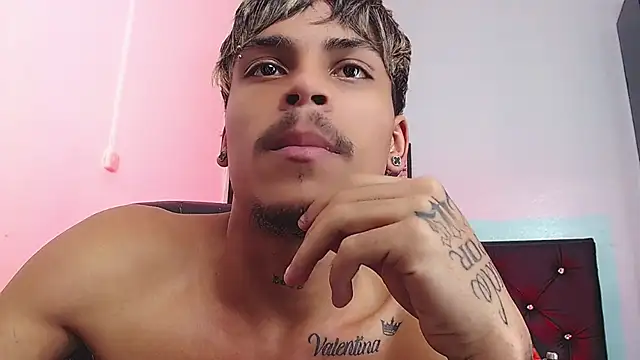 دردشة Angel_foxc13 الجنسية المباشرة