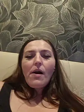 MilaMature 라이브 XXX 채팅