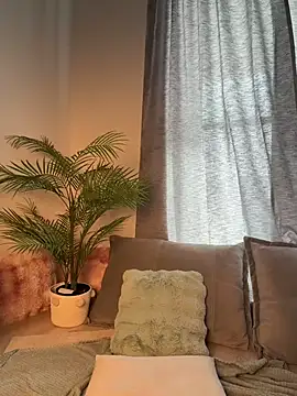 LuluPeach_ Chat XXX live