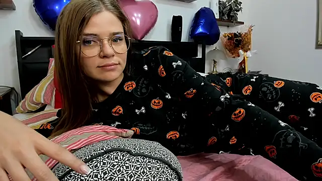SweetSinme's Live XXX Chat