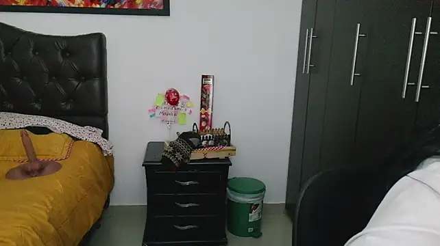 צ'אט XXX בשידור חי של Grace_mature_milf