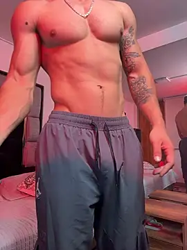 XXX chat uživo modela MR_MUSCLE