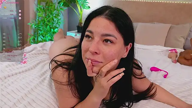 erika_moan's Live XXX Chat