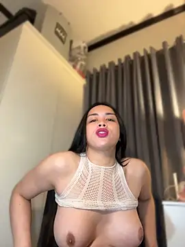 دردشة MISSANACONDA الجنسية المباشرة