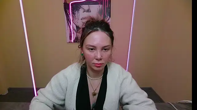 Chat +18 de Sweet_Peachyyi ao vivo