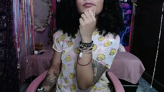 Chat XXX en directo de NoirAmina