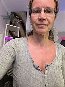 AnnikaRose's Live XXX Chat