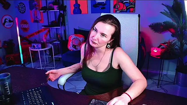 Chat +18 de Golden_Dragon ao vivo