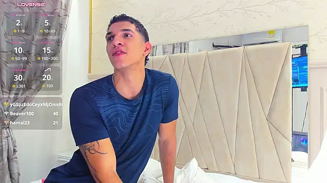 Adrien_Monteiro live XXX chat