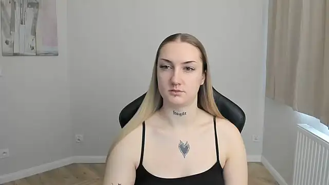 XXX chat uživo modela AlexaTease