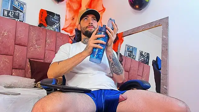 Онлайн чат XXX ALPHA_MASTER1