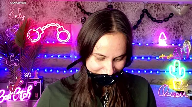 Cool_Freak_ Live XXX-Chat