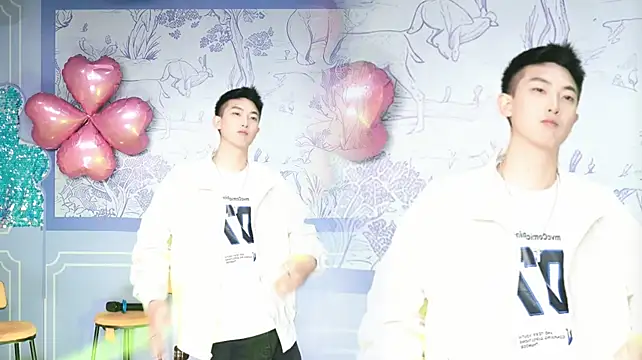 Zouzouboy-001 라이브 XXX 채팅