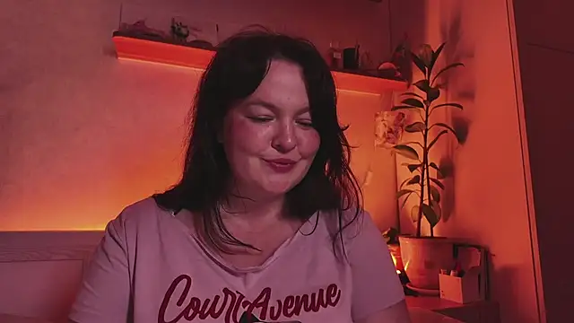 צ'אט XXX בשידור חי של Fluffy_Puffy