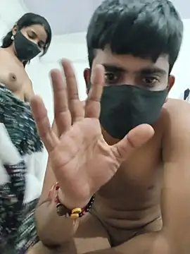 Crazycpl__1's Live XXX Chat