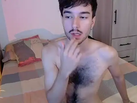 Adrien_polo Chat XXX in diretta