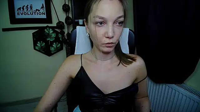 Chat +18 de EmillyPlay ao vivo
