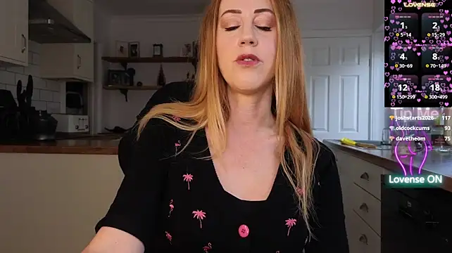 stripmequick Live XXX-Chat