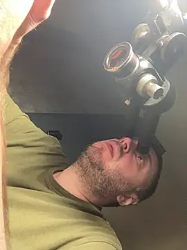 XXX chat uživo modela DorianJeday