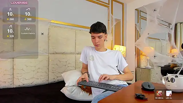XXX chat uživo modela AbyssGaze