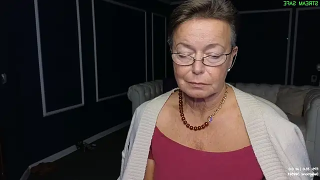 Chat XXX ao vivo de Lia_Light