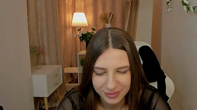 SlyLolo Live XXX-chat
