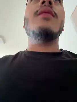 צ'אט XXX בשידור חי של Axel_grey_