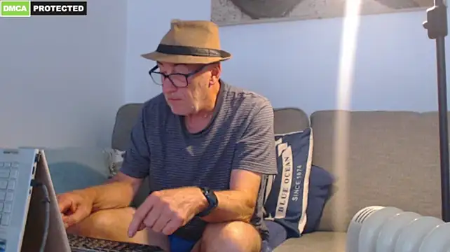 Chat XXX ao vivo de bluedae1